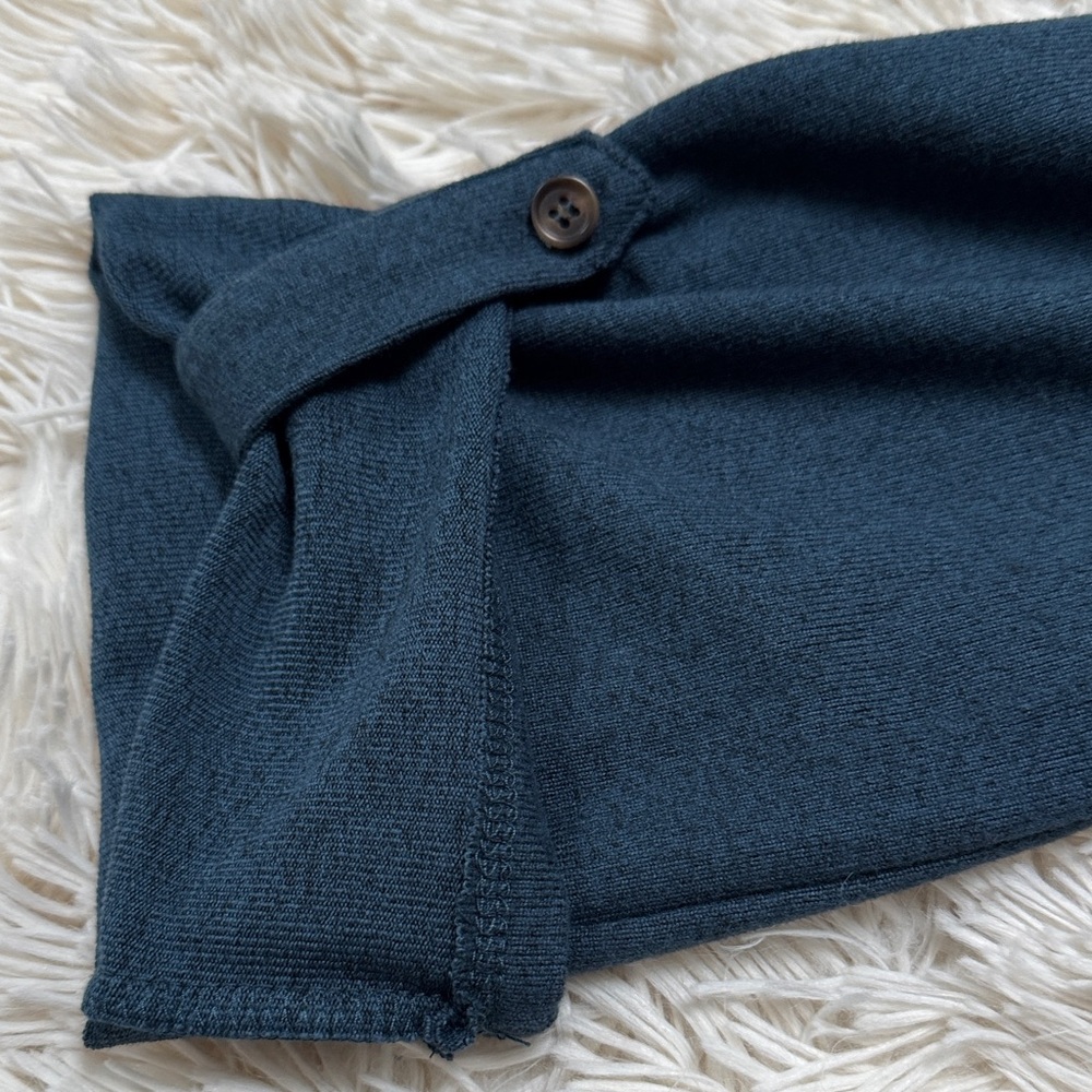 🎉HP🎉 Notations 3/4 Tab Sleeve Top with Pleated Detail 💗 Teal - Picture 11 of 16